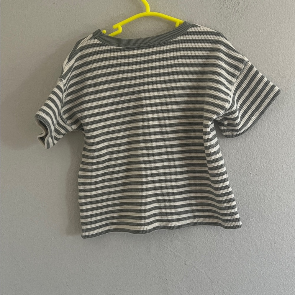 Quincy Mae short sleeve dropped shoulder waffle top - Picture 2 of 4
